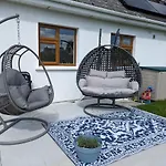 Gated Community 4 Bedroom Country & Escape * 고리