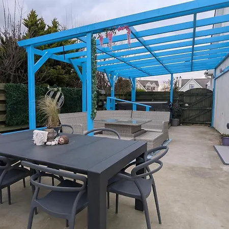 Hébergement de vacances Gated Community 4 Bedroom Country & Escape