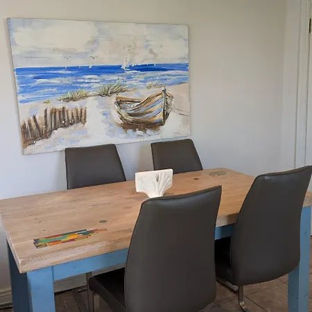 Дом отдыха Gated Community 4 Bedroom Country & Escape Гори