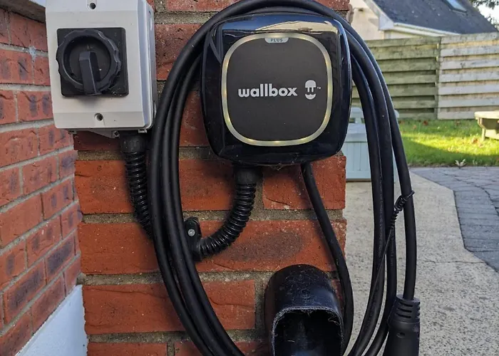 Gated Community 4 Bedroom Country & Escape * Gorey